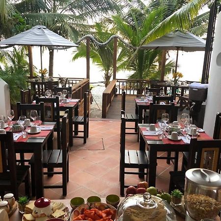 Hotel Kaluwala Некоклі Екстер'єр фото